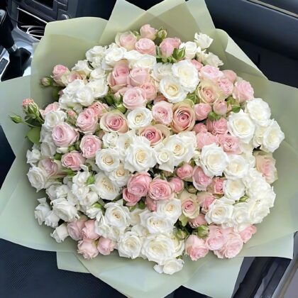 100 Pink & White Roses Bouquet in Baby Girl