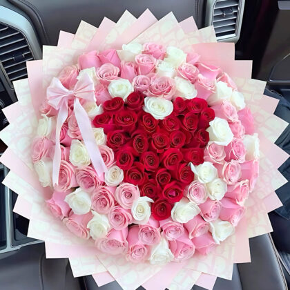 100 Pink & White Roses in Romantica
