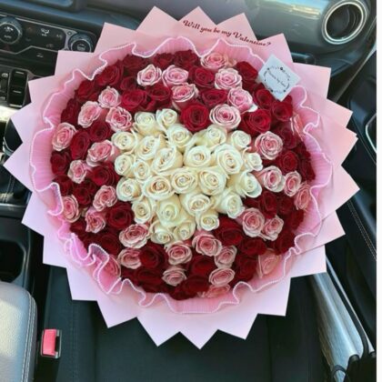 Roses Bouquet with Heart Design in One and Only